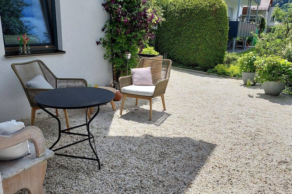 Ganze Wohnung, Ferienwohnung in Lichtenstein am Albtrauf, neu renoviert in Lichtenstein (Stadt), Lichtenstein