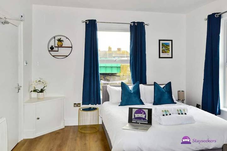 Entire apartment, Clarabel Studio Apartment - Stayseekers in Salisbury, Wiltshire