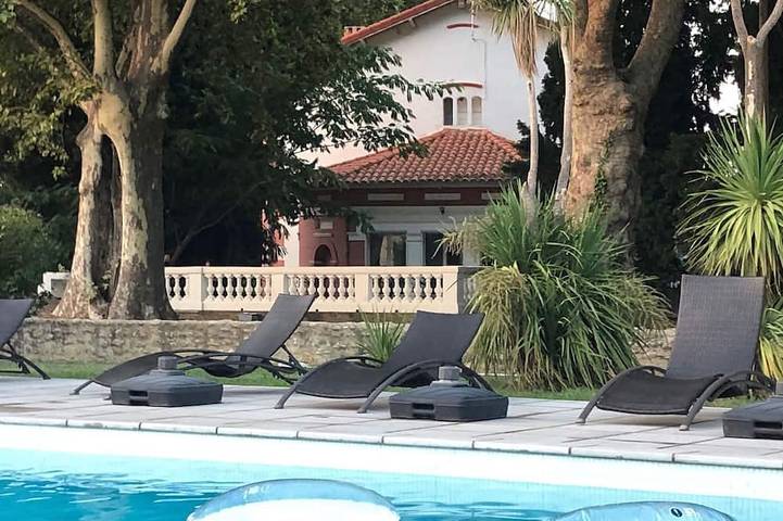 Gîte pour 6 personnes, avec Piscine