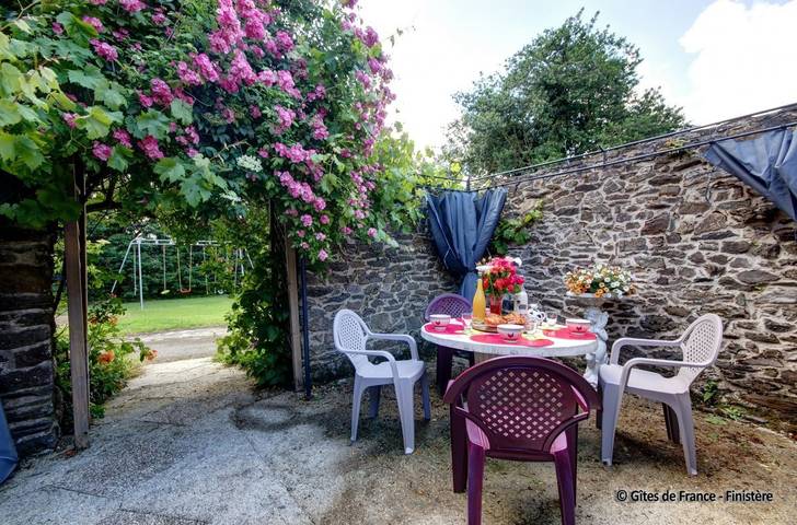 Casa de huéspedes para 4 personas, con jardín - 1