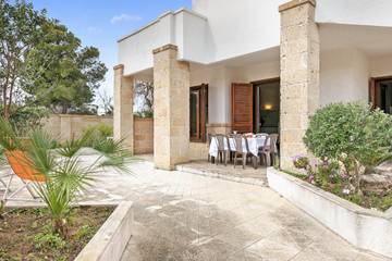 Villa per 10 Persone in Lecce, Salento, Foto 1