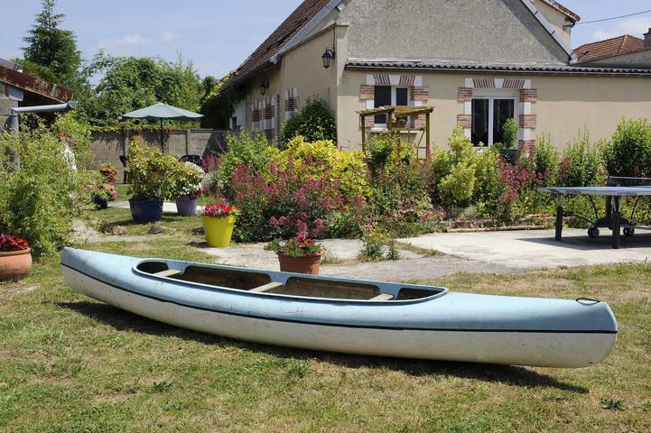 Gîte pour 8 personnes, avec Terrasse et Jardin à Méry-sur-Seine
