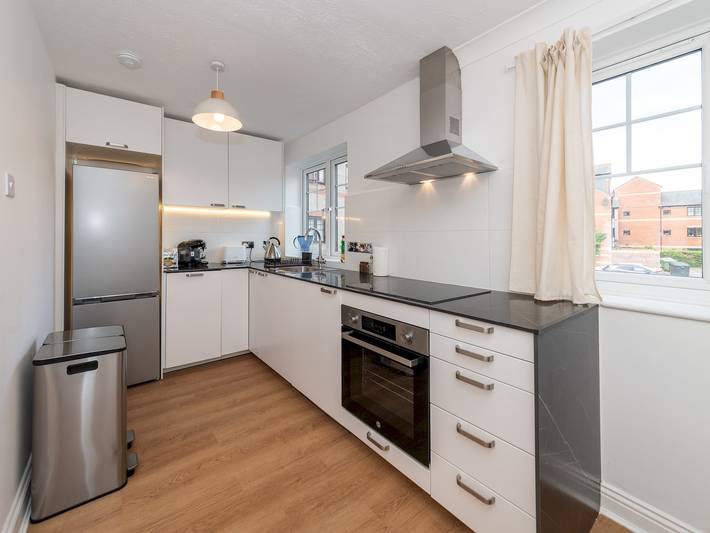 Apartamento entero, Pass the Keys | Cozy Flat Walk to Centre & Station & Free Parking in Reading, Berkshire