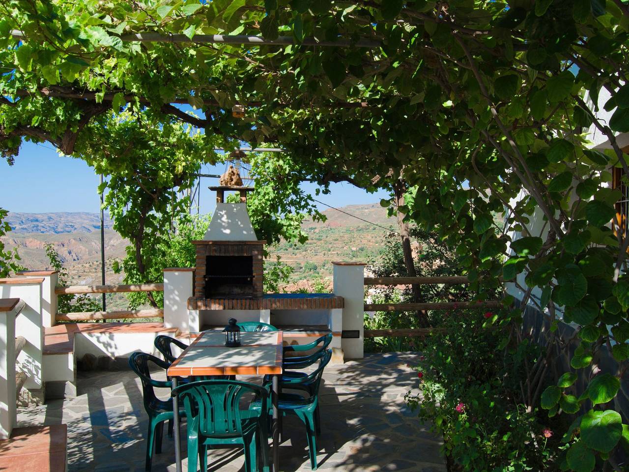 Apartamento de lujo con piscina y chimenea - Válor Feel in Válor, Provincia de Granada