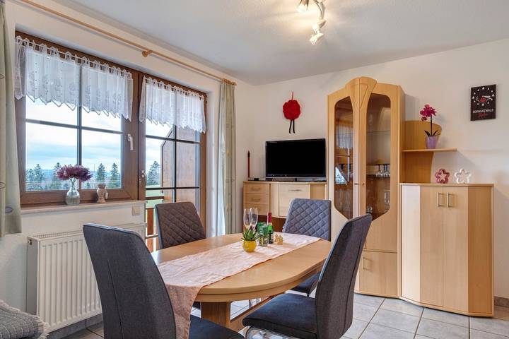 Ferienwohnung für 5 Personen, mit Balkon und Garten in Waldau (Titisee-Neustadt), Titisee-Neustadt