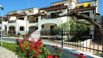 Gîte pour 3 personnes, avec piscine et balcon, animaux acceptés à Pineto