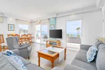 Vakantieappartement voor 6 Personen in Playa de Burriana, Nerja, Afbeelding 2