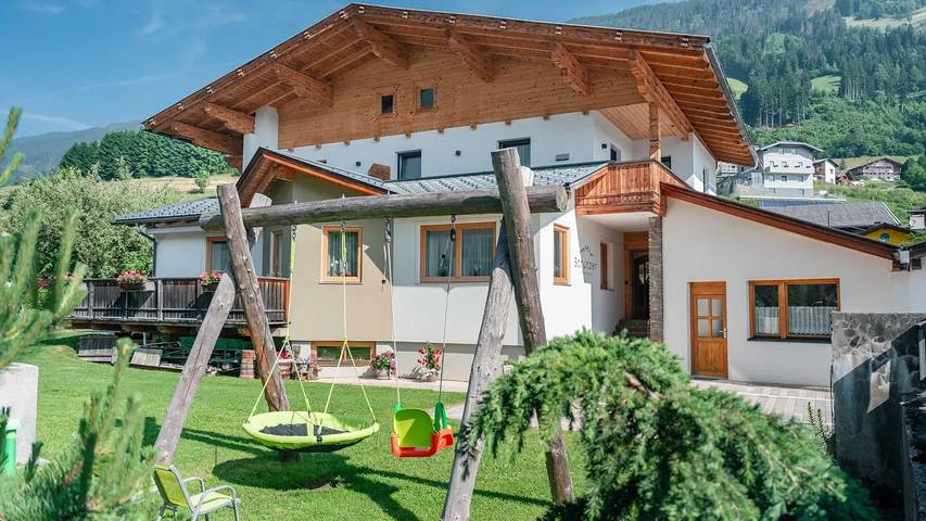 Ferienwohnung für 4 Personen, mit Balkon in Sillian