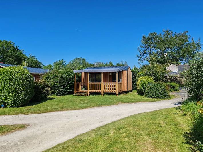 Mobil home pour 2 personnes, avec sauna et bassin pour enfant, animaux acceptés à Pouldreuzic - 3