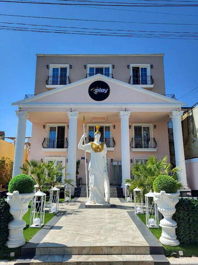 Hôtel pour 2 personnes, avec piscine et balcon