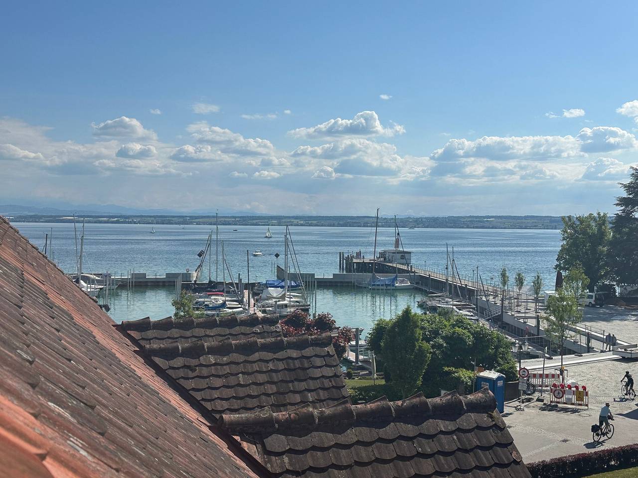 Ganze Wohnung, Seeloge mit Dachterrasse direkt am Westhafen in Hagnau am Bodensee in Hagnau am Bodensee, Region Bodensee-Oberschwaben