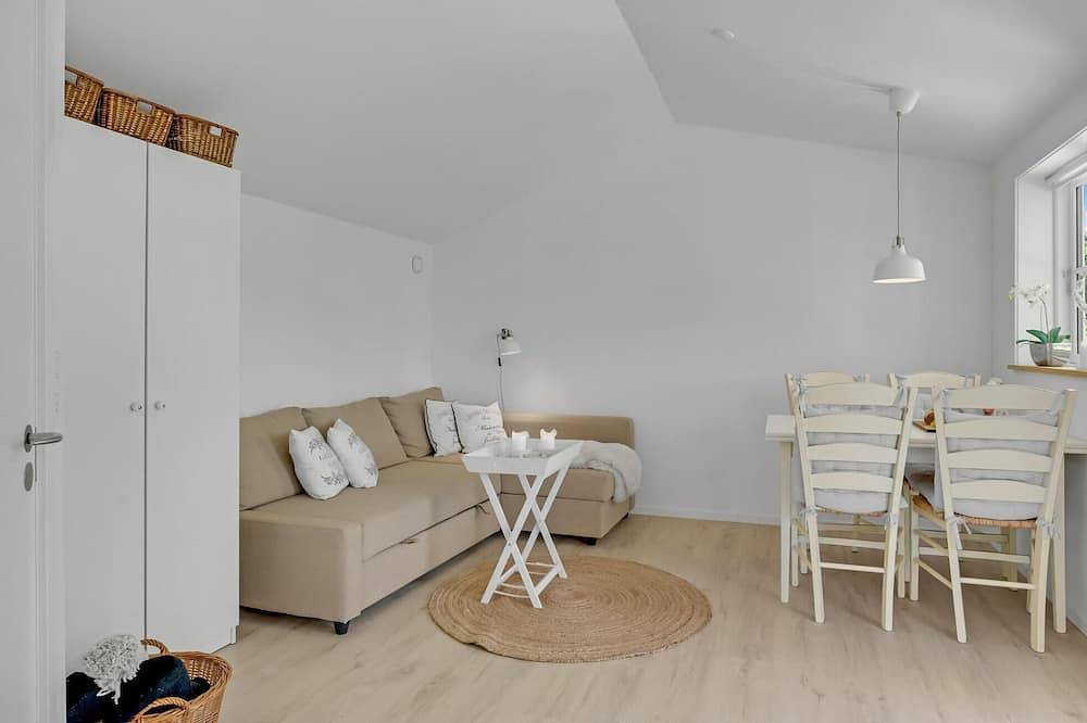 Bella casa con 2 camere da letto a. in Kulhuse, Frederikssund e dintorni
