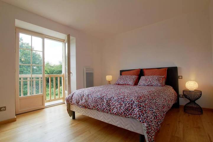Location de vacances pour 6 personnes, avec jardin à Sames - 4