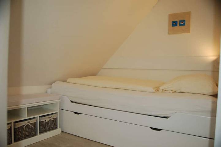 Ganze Wohnung, 4 Dtv Sterne, Meerblick, Wäsche, Kurkarte, Parkplatz inkl & Hunde willkommen in Nordfriesische Inseln (Schleswig-Holstein) (Schleswig-Holstein), Wenningstedt