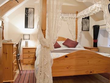 Holiday Rental for 5 People in Tenby, Pembrokeshire, Photo 4