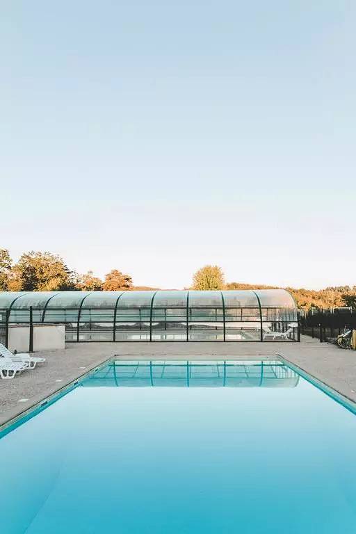Chalet pour 2 personnes, avec terrasse et piscine dans Massif central - 2