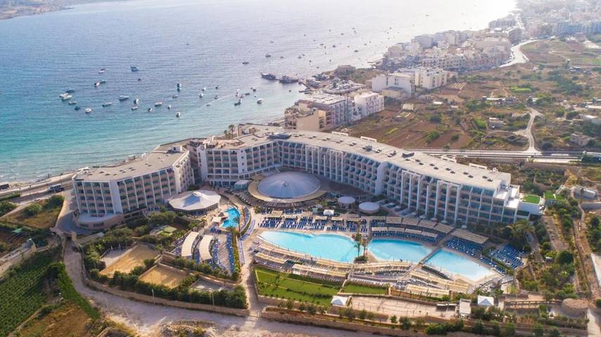 Bungalow per 2 persone, con Balcone e Idromassaggio nonché Terrazza e Giardino a Malta