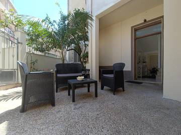 Maison d’hôte pour 3 personnes, avec jardin dans Dorgali