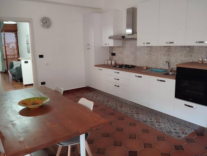 Appartamento per 6 persone, con Terrazza a Falerna Marina