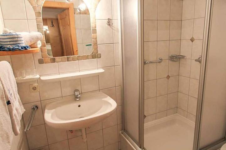 Ferienwohnung Morgentau (ab 3 Nächte) - Urlaub am Bauernhof Hönigshof in Fischbach, Steirerland