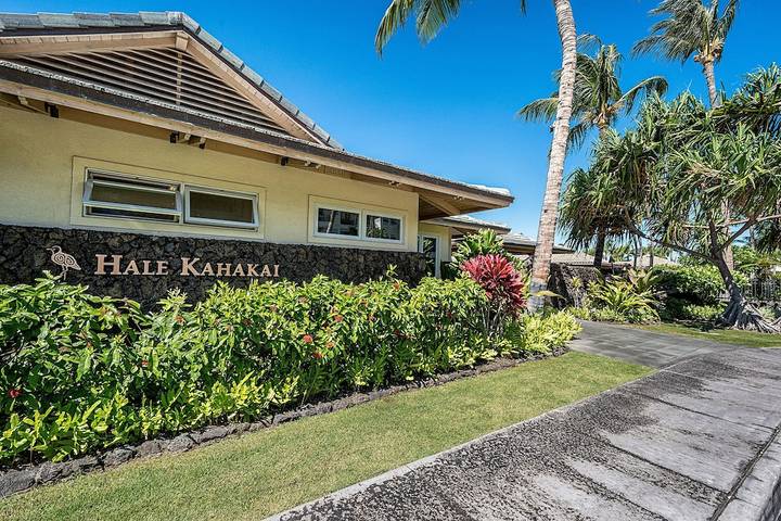 Holiday apartment for 6 people, with terrace and pool as well as garden - 1