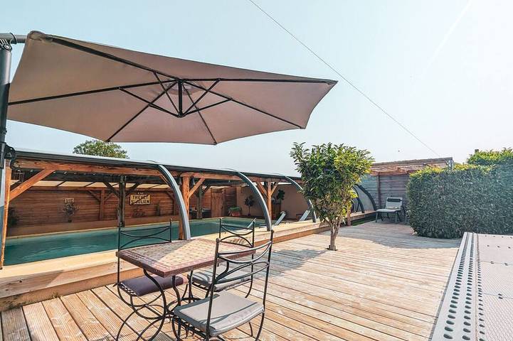 Gîte pour 8 personnes, avec Jardin