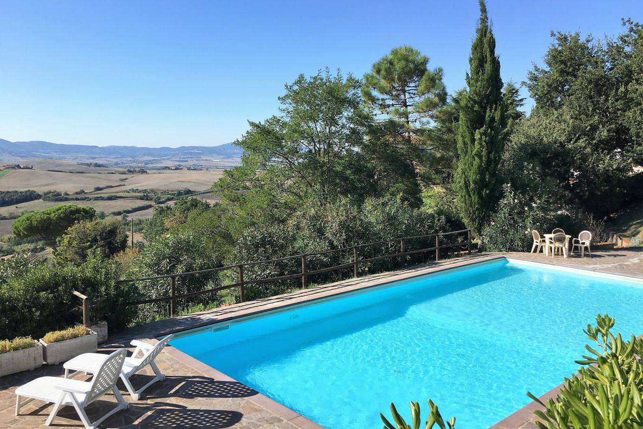 Toscana Tour - Casa Bianca Villa Swimmingpool mit Meerblick, eingezäunter Garten, Grill in Castellina Marittima, Etruskische Küste