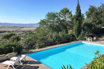 Villa per 9 Persone in Castellina Marittima, Riviera Toscana, Foto 3