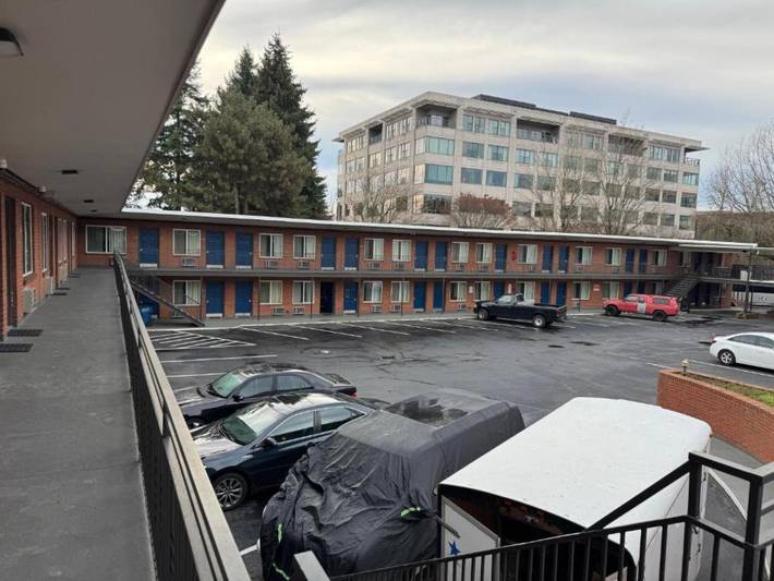 Apartamento entero, 1 cama tamaño queen | Se permite fumar | Microondas in Vancouver (Washington), Washington