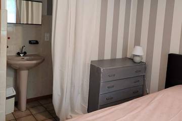 Location De Vacances pour 6 Personnes dans Chamesol, Doubs, Photo 3