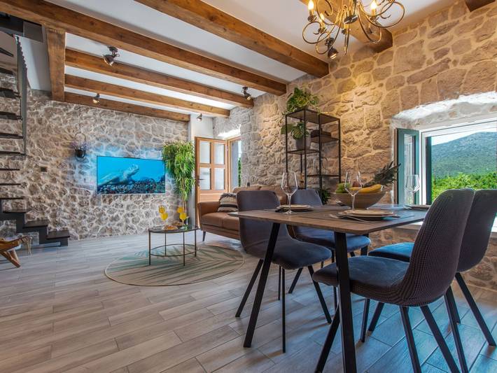 Villa Le Adria - Privater Hottub- Kostenloses Parken am Strand in Makarska Riviera