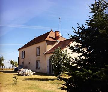 Chambre d’hôte pour 2 personnes, avec jardin, animaux acceptés dans Allier