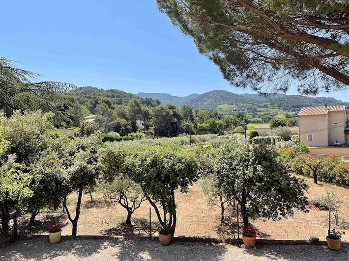 Location de vacances pour 12 personnes, avec vue et bassin pour enfant ainsi que piscine et jardin à Sablet - 3