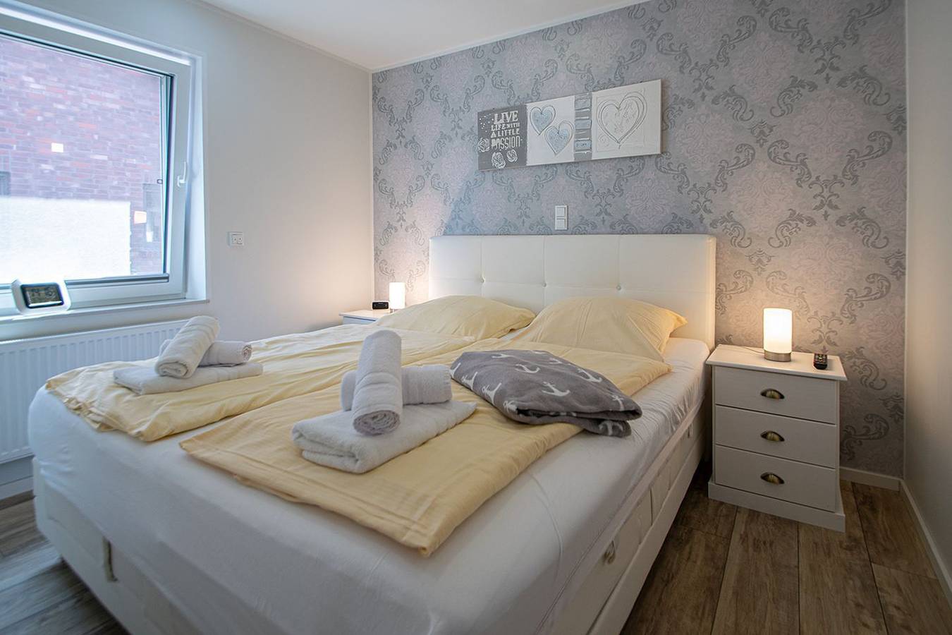 Appartement entier, Komfortable Ferienwohnung mit Balkon und moderner Ausstattung in Norddeich in Strand Norddeich, Norddeich