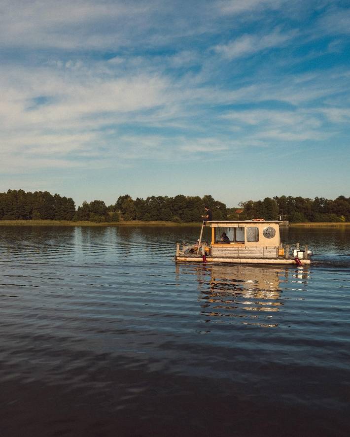Camping für 4 Personen, mit Garten und Sauna sowie Seeblick in Mecklenburg-Vorpommern - 2