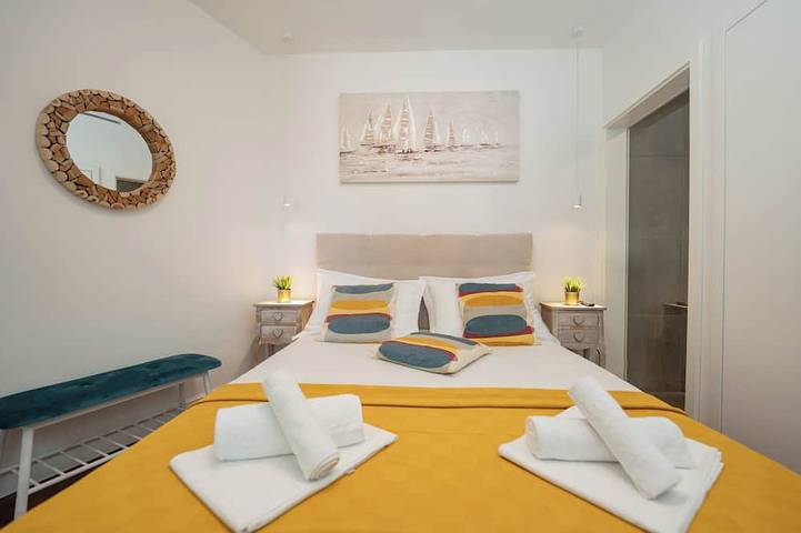 Villa für 6 Personen, mit Balkon in Novalja - 4