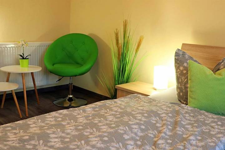 Ferienhaus für 10 Personen, mit Balkon und Pool, mit Haustier in Uhlstädt-Kirchhasel - 4