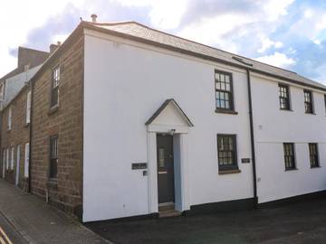Gîte pour 6 personnes, avec jardin, animaux acceptés à Penzance
