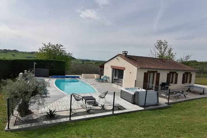 Villa pour 8 personnes, avec jacuzzi