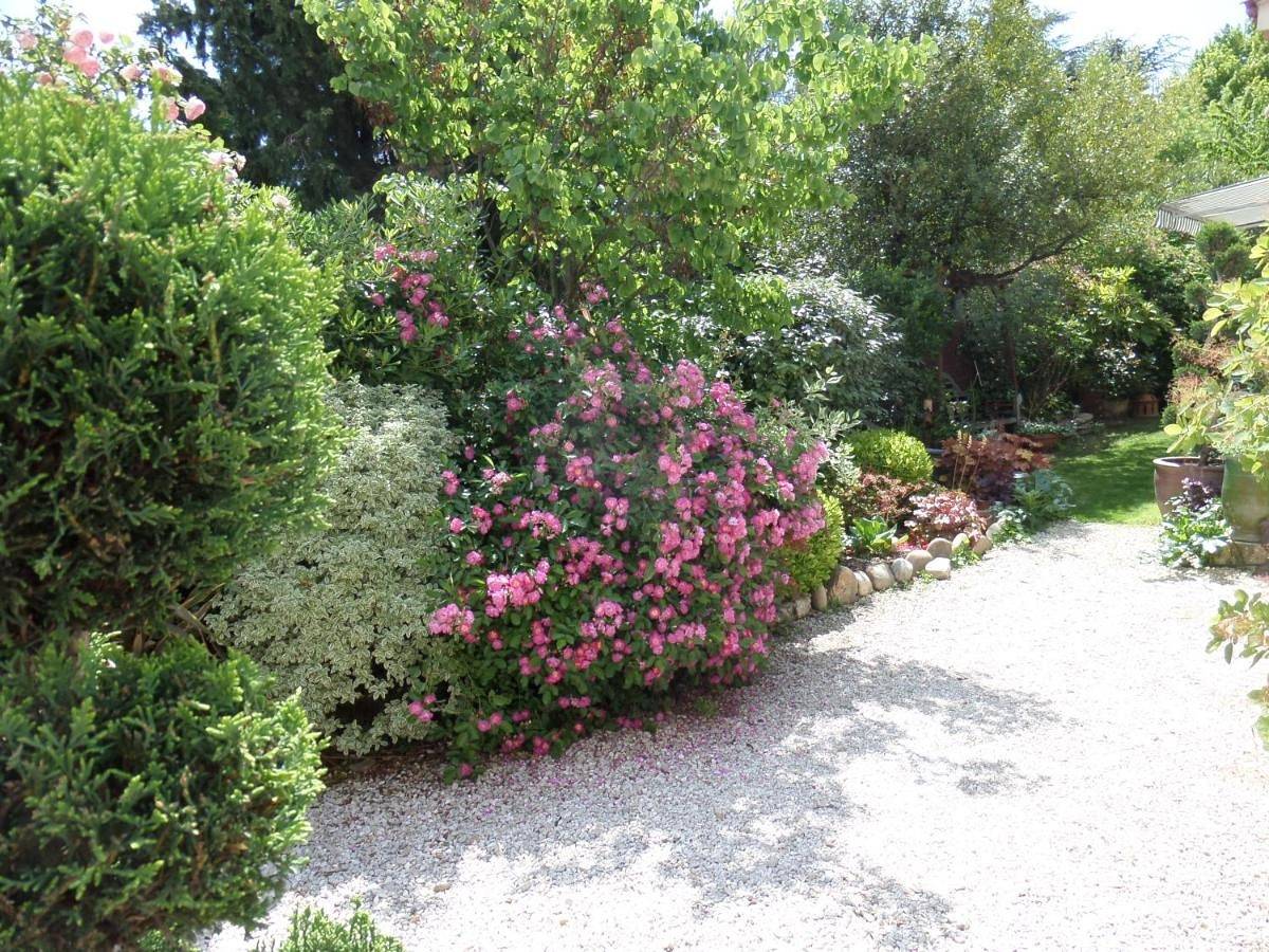 Appartement entier, Studio with Garden in Eyragues, Région d'Arles