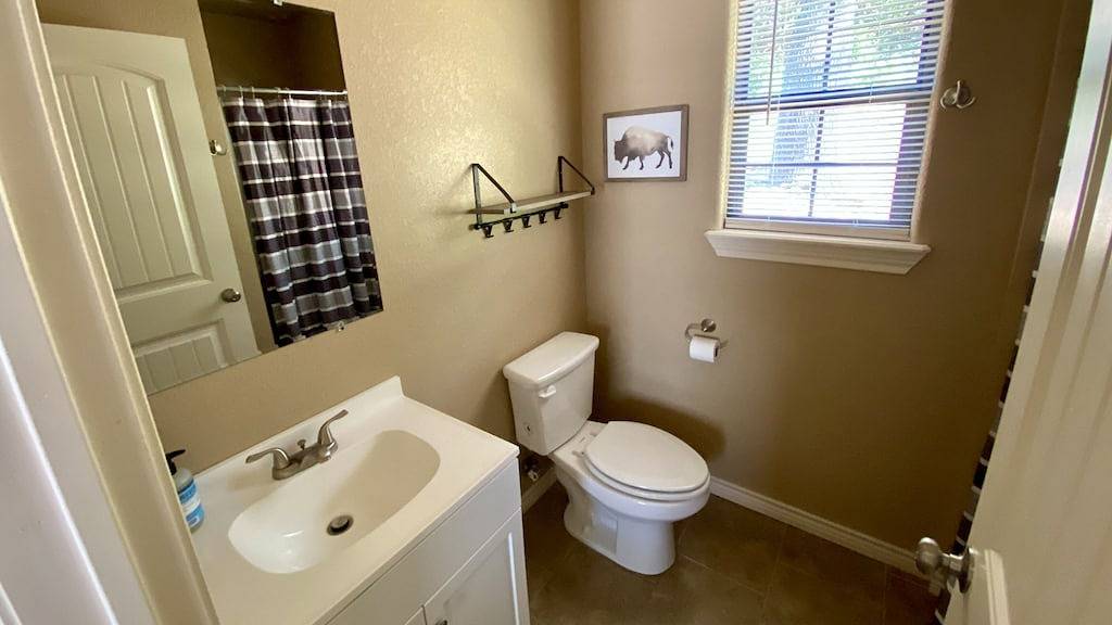 Hunter's Ridge Cabins - 5 in Concan, Uvalde County