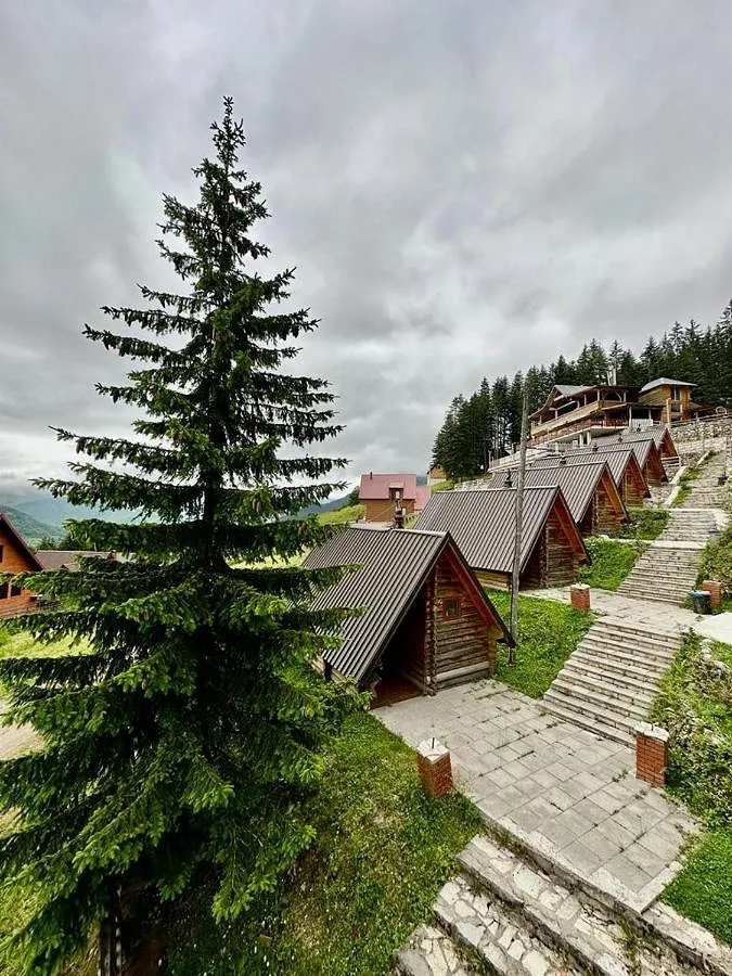 Villa für 3 Personen, mit Garten und Whirlpool - 1