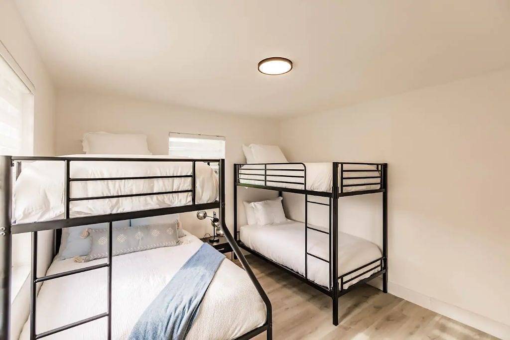 Serene Waterfront Home with Pool. Minutes to Sanibel & Fort Myers Beach. in Iona, Southwest Florida