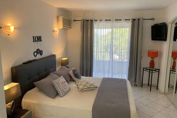 Villa pour 10 Personnes dans Calvi, Région de Calvi, Photo 2