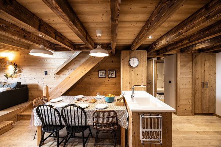 Apartamento entero, Casa de vacaciones «L'alpin» con vistas a la montaña in La Féclaz, Les Déserts