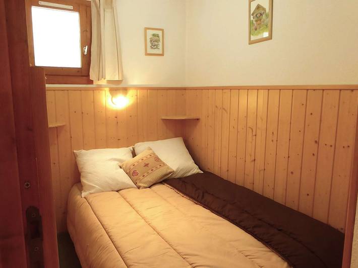 Gîte pour 4 personnes, avec piscine dans Arêches - 3