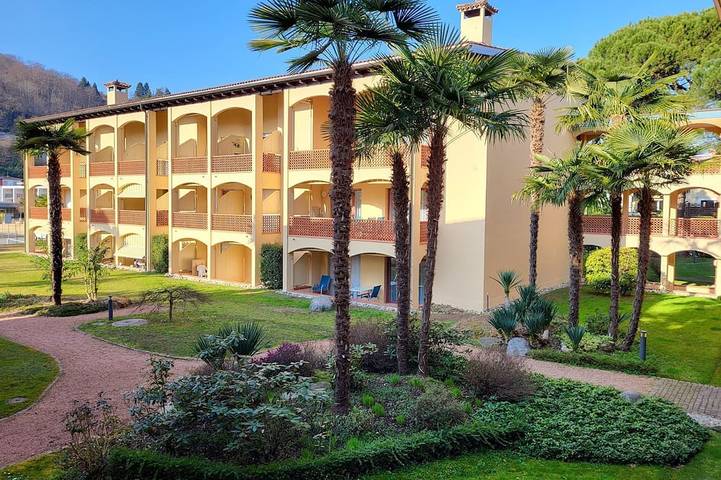 Ferienwohnung für 2 Personen, mit Garten in Caslano