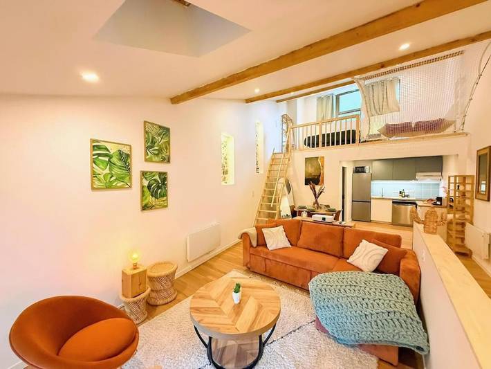 Gîte pour 4 personnes, avec Jacuzzi dans Office De Tourisme De Saint Girons Saint Lizier Ariege Pyrenees