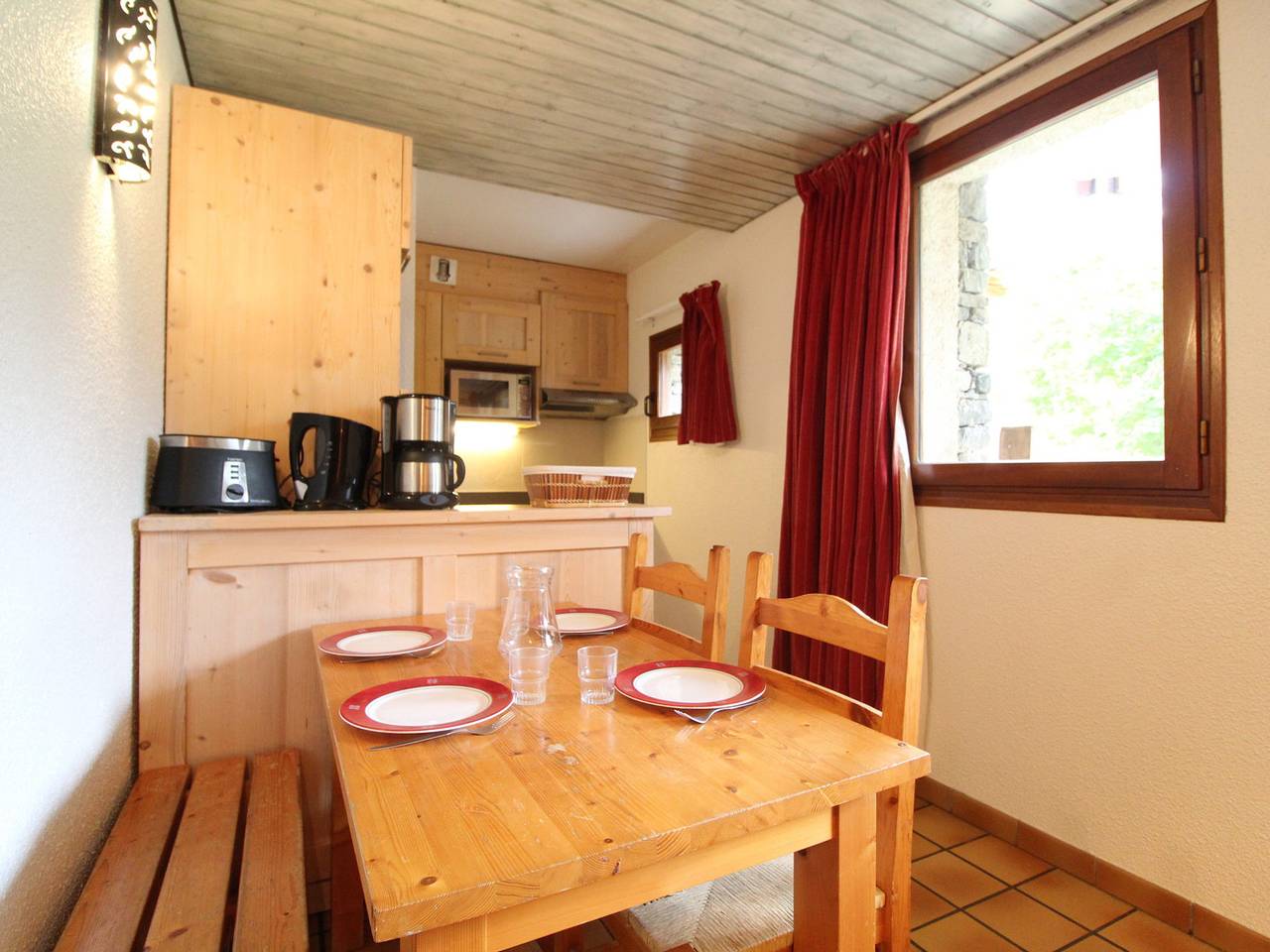 Appartement entier, Appartement confortable 5 personnes à Val Cenis - proche télécabine et Esf in Lanslevillard, Massif de la Vanoise