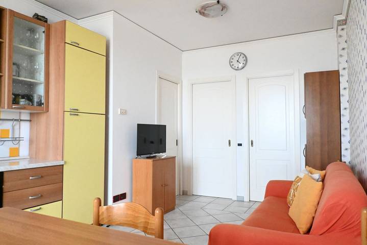 Ganze Wohnung, Ferienwohnung für 6 Personen mit Balkon/Terrasse in Porto Recanati, Adriaküste Marken